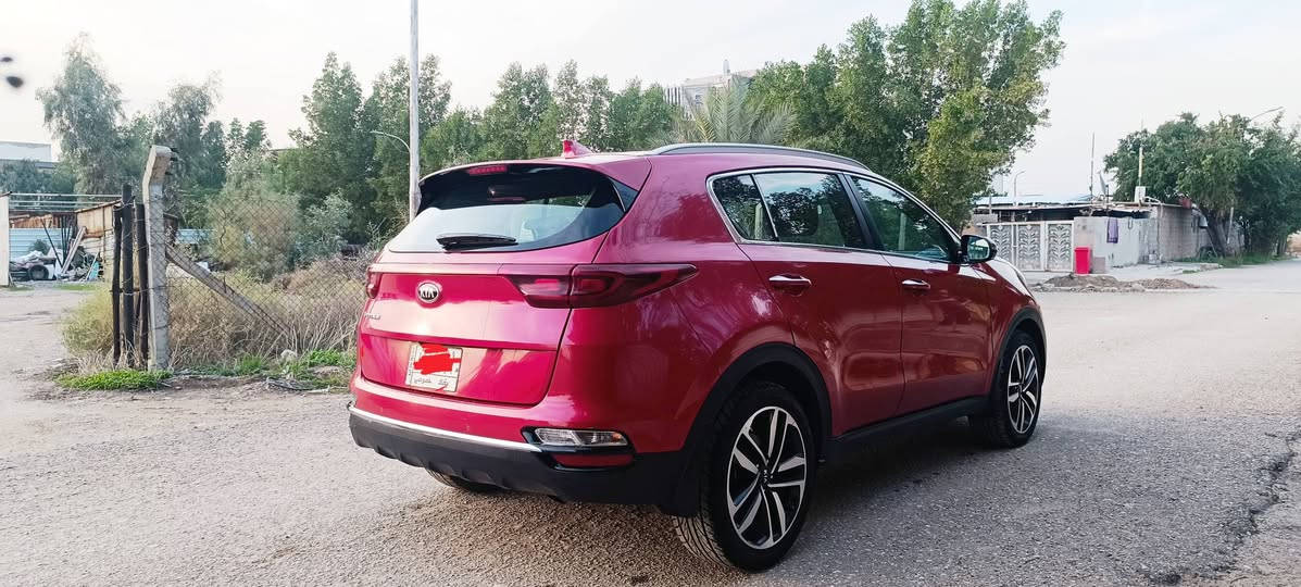 🚗 للبيع كيا سبورتاج 2020
🔴 اللون: حمراء
🌍 المواصفات: خليجية / سلوفاكية – فئة بيسك
🏢 الوكالة: الدولية
🪪 الرقم: بغداد
⚙️ المحرك: دوش 2000 سي سي
🛞 التايرات: جديدة فيتنامية ماخذها قبل 3 أشهر
📏 المسافة المقطوعة: 120,000 كم
المميزات:
✔️ قمّارة حديد
✔️ مرايات شفط
✔️ تبريد قطعتين
✔️ شاشة بلادية
✔️ كامرة خلفية
✔️ حساسات
⚠️ ملاحظة:
يوجد شخط بسيط من الجانب – موضح بالصور بكل أمانة.
💰 السعر: 19,800 دولار
📸 الصور متوفرة
📞 للجادين فقط، التواصل خاص / اتصال
***********
