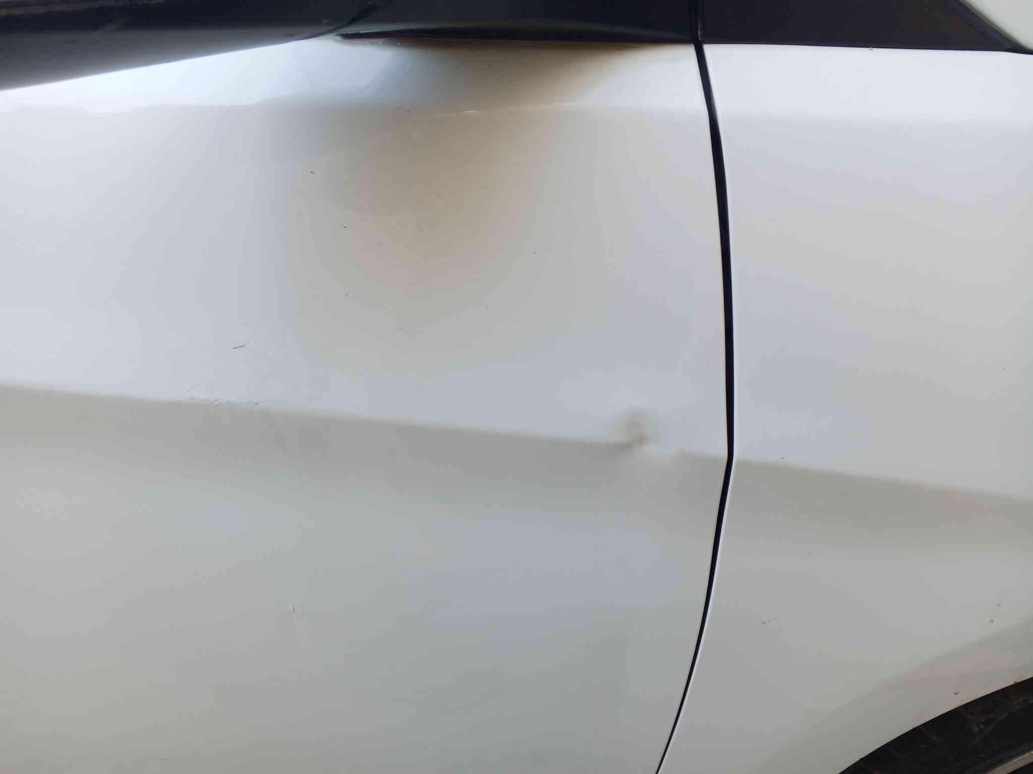 سلام عليكم
اكسنت ٢٠١٥ خليجي سونارها موجود فقط ملاحضات موضحه بلصور كير مكينه كفاله ماشيه ١٦٥ 
باسمي تحويل ثاني يوم سعر ١١٢ بيها مجال 
***********
