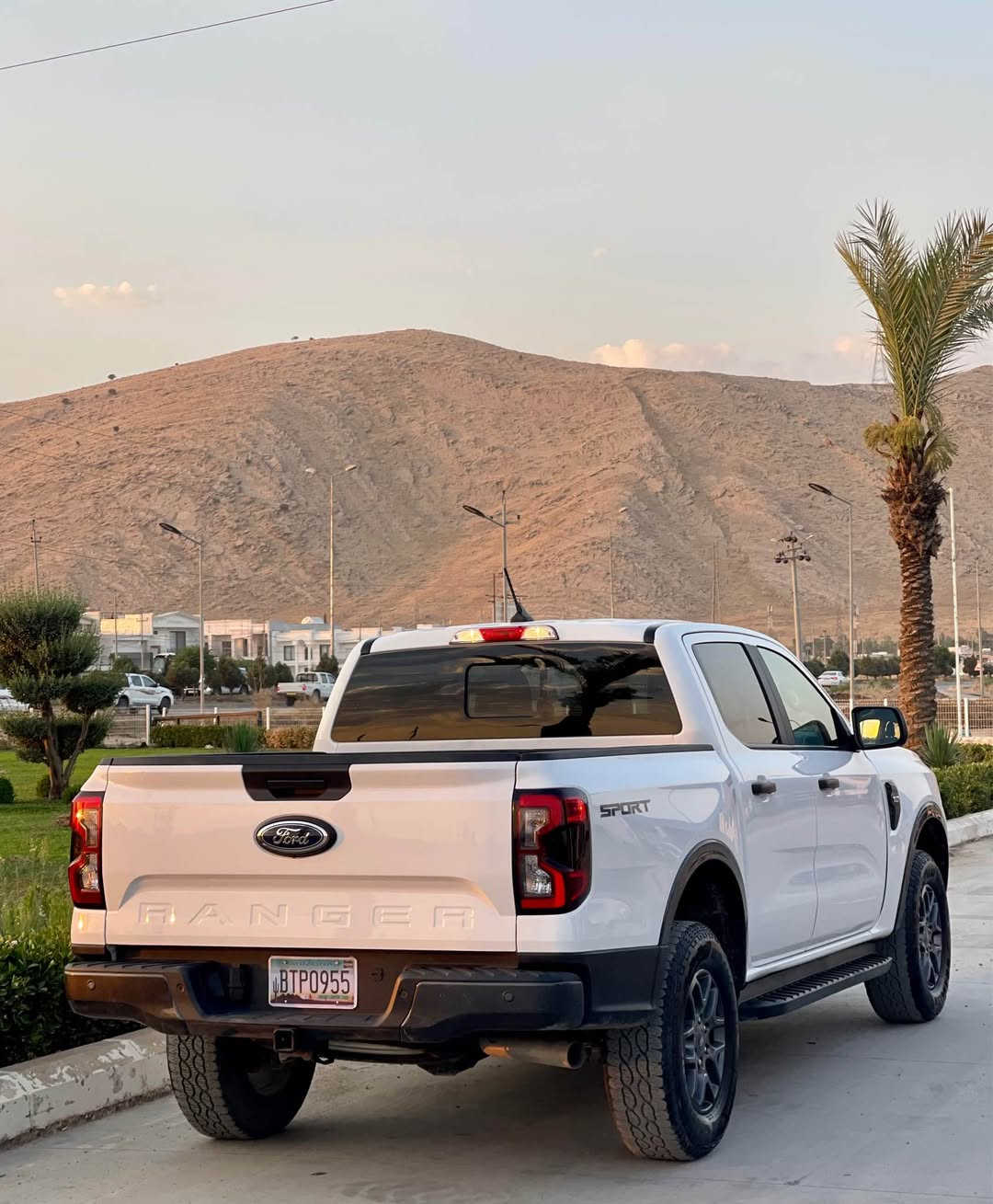 2024 FORD RANGER, XLT
•مۆدێل /  ٢٠٢٤ 
• ( ۲ پارچە بۆیاغ بۆنت چاملغ)
• ئێرباگ بەس سوكان و شان
• چوار پستۆن 
• سلایت 
• بی دەبل اكسل
• (35) هەزار مایل ڕۆیشتوە
• ژمارە کاتی نەشکاوە ٣ مانگی لەگەلە

1FTER4GH6RLE21859

•نرخ / 233$
*********** رانية, السليمانية
