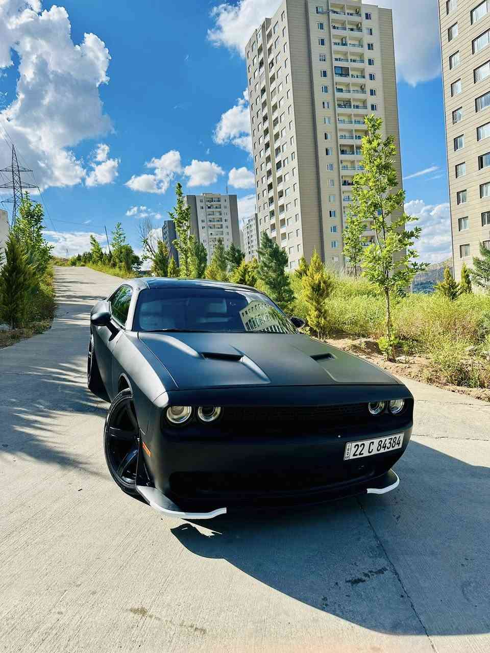 DODGE challenger 2021 v6
كشنات جلد ابيض 
كشنات كهرباي 
وياله تايرات جديد ٢٠ تو سايز 
سياره كامل مخلف ppf ضمان 
كير محرك كهرباي شرط 
داخل اناره كامل متغير الوان LED
زينون عدسات قويه 
صدر خلفي جديد 
ادامه جديد 
رقم سنويه جديد +تحويل وكاله شرط 
ماشيه ٥٧ ميل 
حجر كزوز شرط 
مكان سياره دهوك 
*********** واتساب 
سعر كليش مناسب ١٥٣$ مجال 
سياره بيها ٤قتع و نص ابيع حزام علمود مغلف بدون دواخل ايرباك سستم 
البيع او مراوس ب R/T
