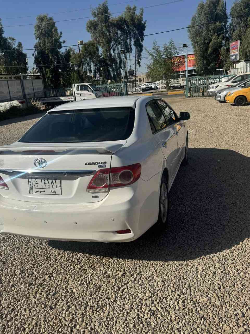 كورلا موديل 2011 رقم بغداد خليجي السياره بيها شبرين بالباب رش فقط ودور الجاملغ الخلفي فقط السياره جاهزه ماناقصه اي شيء 
***********
