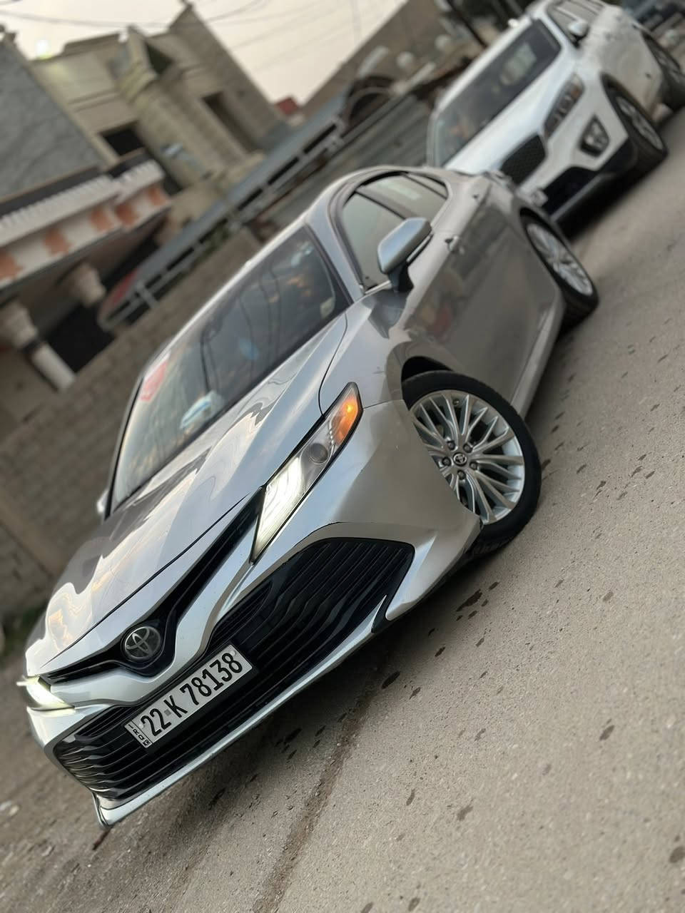 2019 XLE لون سلفر
كامري 2019 فول عدا لسلايت
‎ كير محرك شرط
صدر ماكلك فول طوبه ينرادله شىويه
‎بصمه تشغيل 
‎بصمه ابواب 
‎كراسي كهرباء 
‎تدفئة كراسي 
‎اضوية اماميه زنون 
‎لد امامي زنون 
‎رادار امامي 
‎اوتو ستوب 
‎اوتو هاند بريك 
‎كاميرا خلفيه مع تحديد مسرب 
‎صندوق خلفي كهرباء 
‎تحكم ستيرن جهتين 
‎النقطة العمياء بالمرايا الجانبية
‎بلوتوث اوامر صوتيه 
‎تبديل جاملغ يسار ونفس  اللون 
‎كلير باب السايق من امريكا السياره بيها 3 قطع
‎السعرر167 ورقة 
‎رقم الشاصي مرفق مع الصور 
‎رقم اربيل تحويل ثاني يوم 
‎للاستفسار الاتصال .‬ ‭***********
