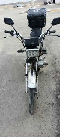 دراجه يراني شادلها محرك ستوته 22 نضيف لا تبخير ولا تنقيص كفاله كهربائي...