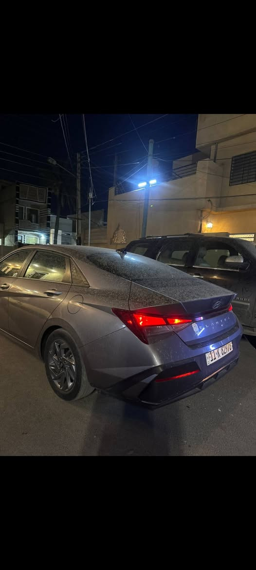 🚗 هونداي #النترا  📞 ***********
السلام عليكم هونداي النترا🔥2024 🔥وارد امريكي لون 🩶 بدون ضرر فقط شخط كد اصبع بالبنيد مكحل
– بجم كبس بلادي شرط برغي ممفتوح بي 🤗
لغد شاصي بدنه براكيت راديترات تبريد كله بلادي 
لايتات دعاميه كله بلادي البجم بوضع الشركه 
محرك كير تبريد كله بلادي 
بدوون ❌ ايرباك جميع الايرباكات سليمه
✔️ فقط هذا الشخط باقي السياره مكفوله 
✔️ البيع على الفحص بأي مكان يعجبك 👍

  رقم بغداد رقم جديد بأسمي

🛑محرك 2000 Doch دوش
🛑 بصمه تشغيل وابواب وجنطه
🛑تشغيل عن بعد ⚡️
🛑صندوق ذكي يفتح عند الاقتراب 🚶🏻‍♂️
🛑 لايت زينون عدسات بلادي + Led 
🛑كامره دوراه 
🛑شاشة لمس متصله دجيتال مع عداد دجتال 
تدعم نظام Android Auto +Car play 
🛑شحن تلفون 🔋📱
🛑رادارات 360 درجه
 🛑رادار جانبي تنبيه فتح ابواب النقطه العمياء ⚠️
🛑رادار خلفي ‼️ 🛑رادار امامي ❗️
🛑تحديد مسار+ سياقة آليه
🛑توقف ذاتي 🚳 عند الاقتراب من سياره 
‏🛑‎فول تحكم ستيرن ورجاج استيرن عند الخروج من مسار
🛑كروز مثبت سرعه
🛑‏ تبريد شاشه بيانو منفصل ❄️
🛑3 وضعيات قيادة Smart‏-Sport-Normal
🛑اوتو هولد @/اطفاء المحرك الذاتي
🛑منافذ Usp /Aux /12v⚡️
‏‎🛑نظام ABS/مانع انزلاق
🛑شاشه ظبط بل دشبول لد متغير الوان بلادي حسب تغير وضع القياده على طول الدشبول
‏‎🛑 حساس اطارات
‏🛑‎ویل کب كروم 🛞
السياره جاهزه وجديده جداً احله من الصور 
للبيع رايدها 158 متواجد خاص او ***********
