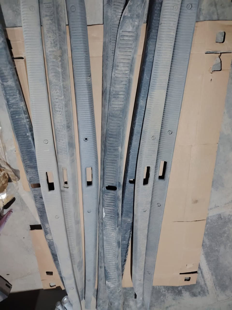 سلام عليكم متوفر غراض ياباني تفصيخ مكان ناصريه توصيل موجود ***********عندك وتساب خاص موجود
