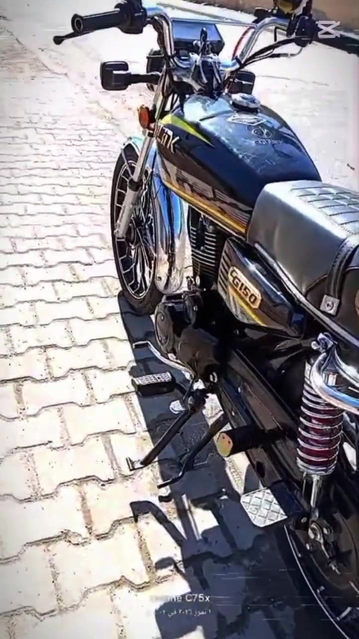 سلام عليكم دراجه يراني موديل 25 كفالة عامه معنه كلمه فول 
🖤 تشغيل عن بعد 🖤 دراجه مال جناي 🖤 ستخدام شخصي صارلهه 3 اشهر نازله لشارع  خير من الله ماشيه ألف رمبه مكان بغداد. 🖤 حسينية معامل شراي يتصل ***********
