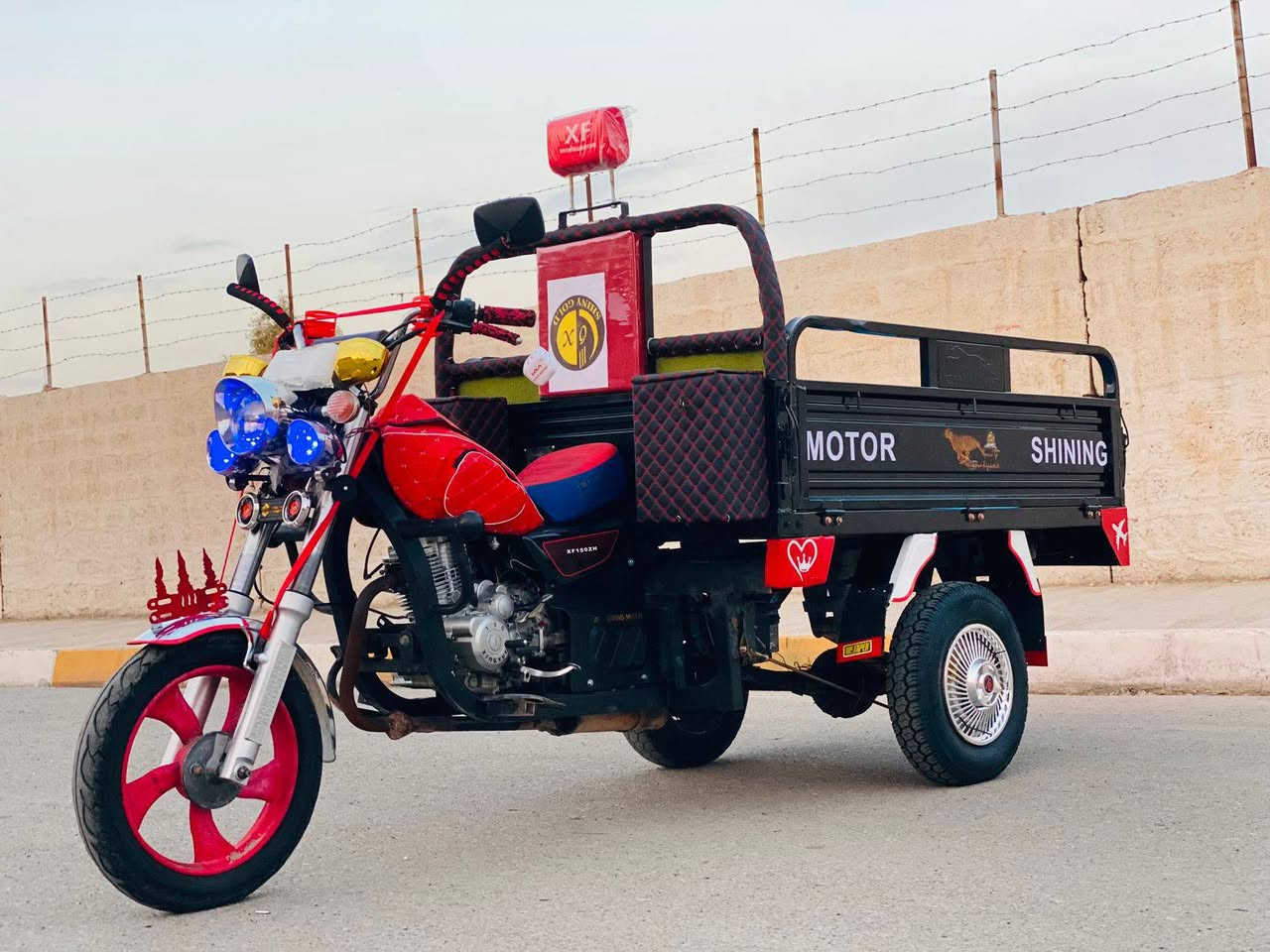 سلام وعليكم شباب عندي هاي الستوته للبيع شاخوان فحل عالي  قلاب موديل 2020 بلادي محرك  بلادي اوراقهـ كامله   ستوته مناقصهـ ايشي رگبه محرك شاصي شرط ستوته انطيهـ كلهـ ع بلاد كهربائيات كلهـ شغاله تخم تايرات جوبلس الستوته انطيهـ كفاله عامه. السعر مليون 275 بيها مجال. 
***********. شراي اتصل
