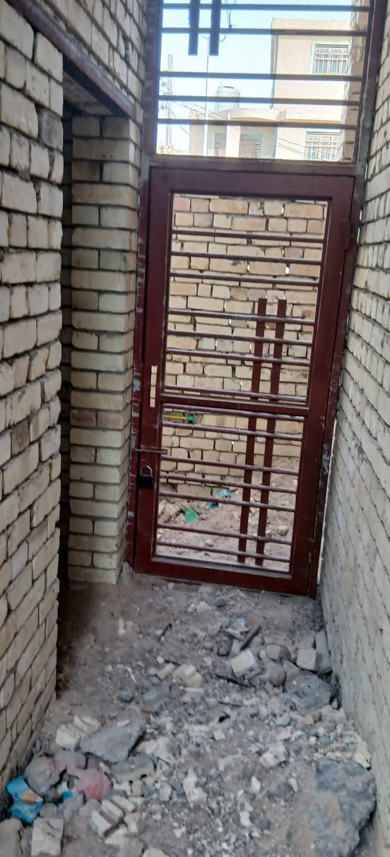 السلام عليكم بيت مساحه ١٠٤ مراوس بقطعه بلعتبه في كنطرة السلام مقابيل عطاء الوارث  ***********
