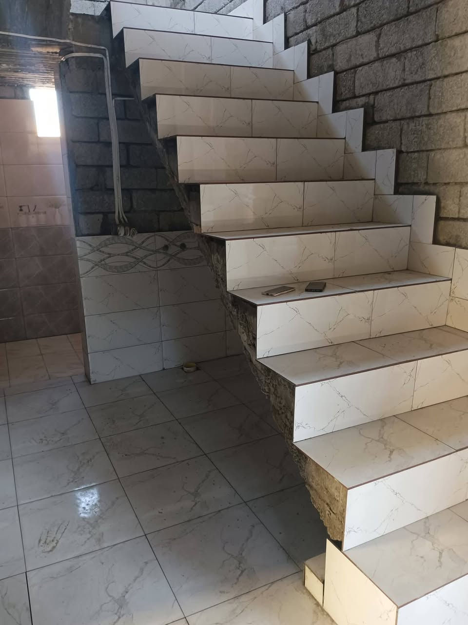 يوجد لدينا كادر سيراميك شغل درجه اولى وترتيب..
أرضي/جداري/بورسلين/كرانيت/بآيات درج

للاستفسار الاتصال على الرقم التالي 

*********** اسيا

دقة في العمل وسرعة في الانتاچ 

متفرغ حااااليا

شغل درجه اولى ومرتب من الله التوفيق والنجاح
