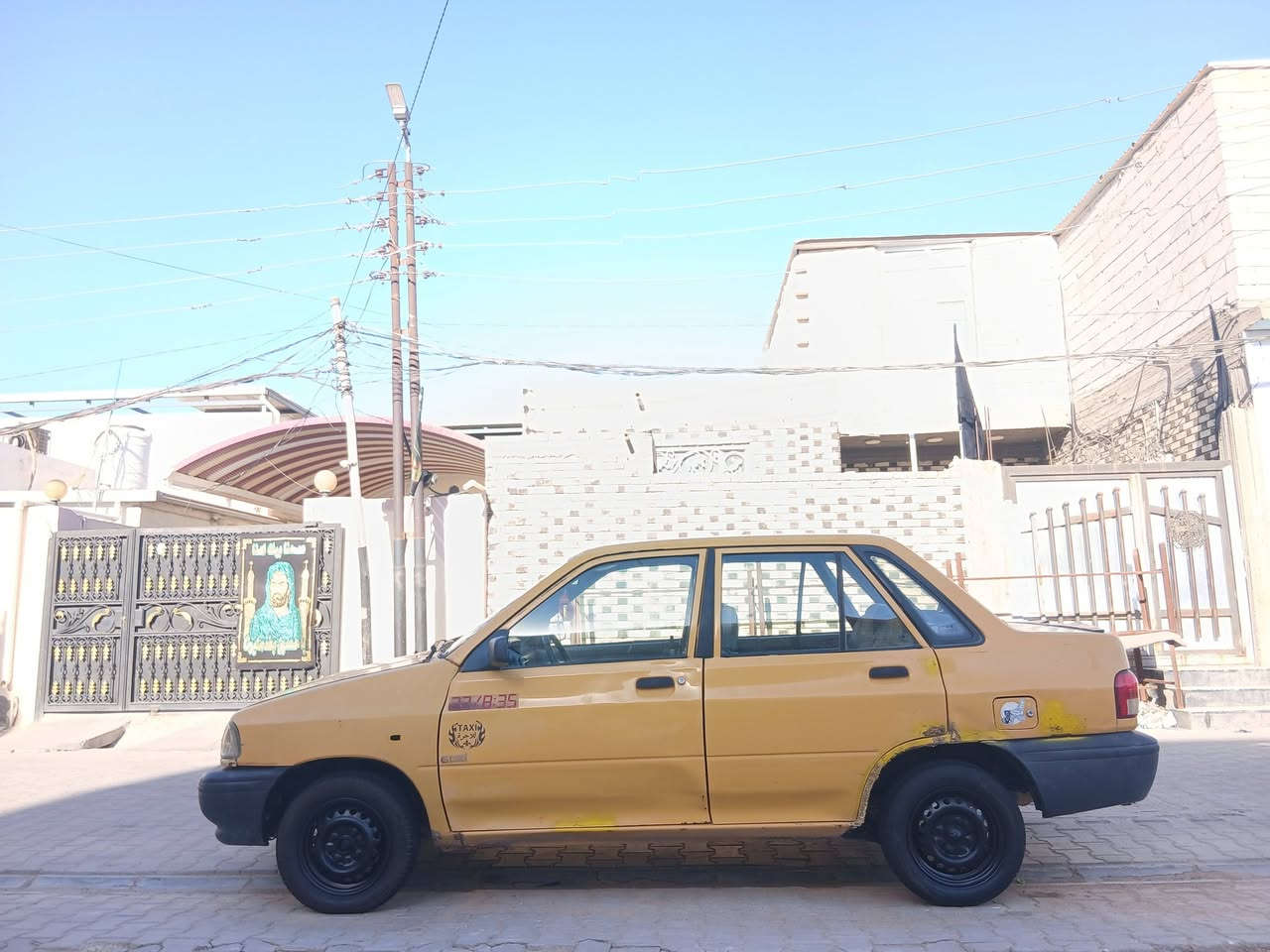 للبيع سايبه مديل ٢٠١١مكينه كير حداديه تخم تاير تبريد ثلج سياره جاهزه شواصي  بلادي لالحيم ولافطر كبل للشارع مكاني نجف سعر ١٥ للستفسار ***********
