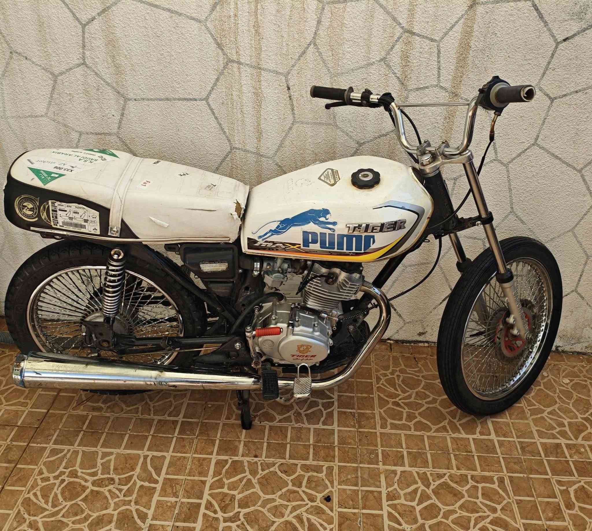 سلام عليكم
تايكر للبيع موديل 2023 السعر 300 وبيه مجال


**إذا كنت صاحب هذا الإعلان وتريد حذفه لأي سبب، رجاءا أرسل رسالة إلى الدعم الفني**