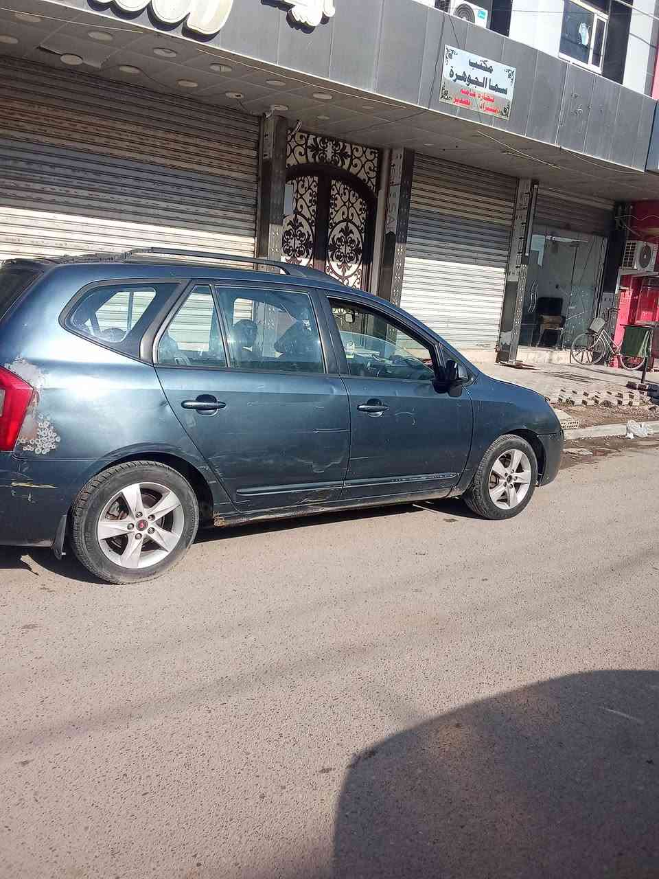 للبيع كيا رندو 2009 امريكي
مكينه وكير مكفولات

تفيد الجناي عائليه

السعر 85 

مكانها الغزالية
 للاتصال ***********
