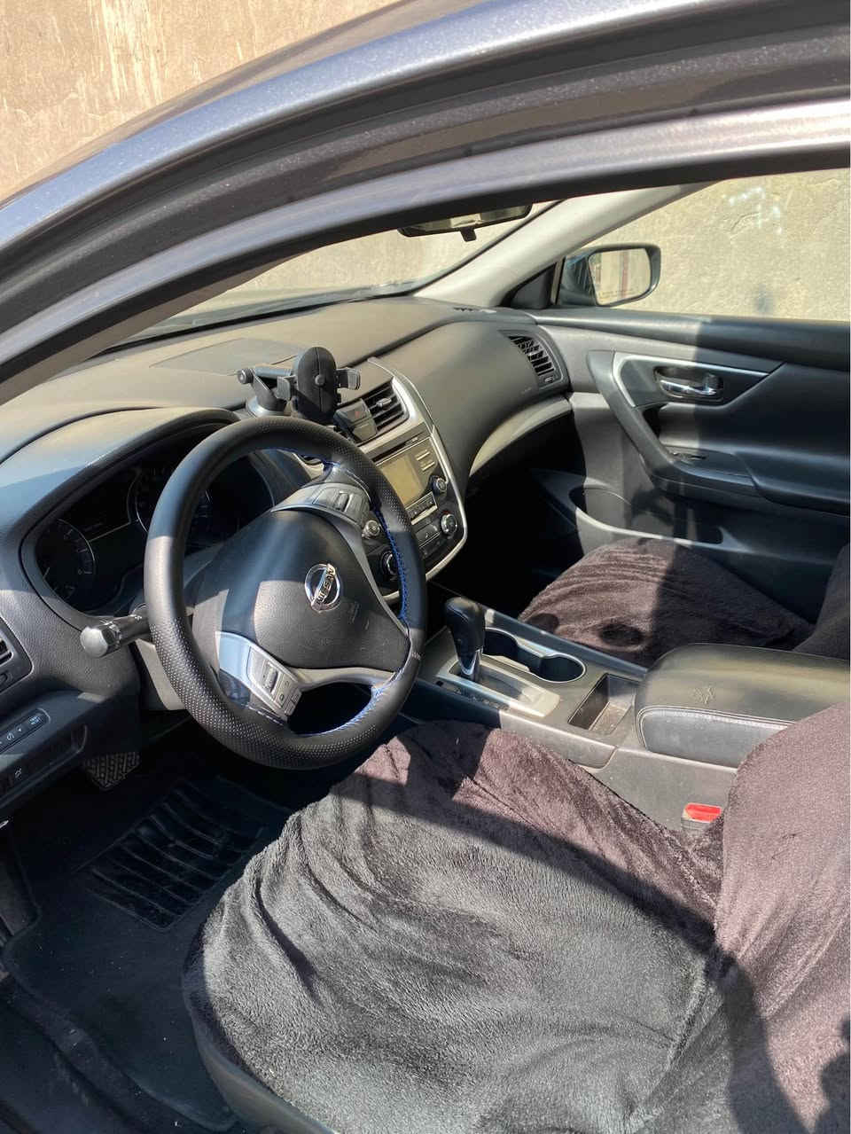 دوو پارچەی سبوغە بێ داخلی بێ ئێرباگ لەگەڵ دوو جێ تەعدیل بچوکا سەقفی نوکتەی پێوەنیە تاخم پێشی و پشتی تازە داگیراوە سەنەویو ڕەقەمو هەزەو داروبەردی هەتا ٢٠٣٠ تازەیە زۆر بێ مەسروفە کامل لایتو ویلو کراوەتە SR چوار تایەی تایلەندیم بۆ کڕیوە *********** Singapore
