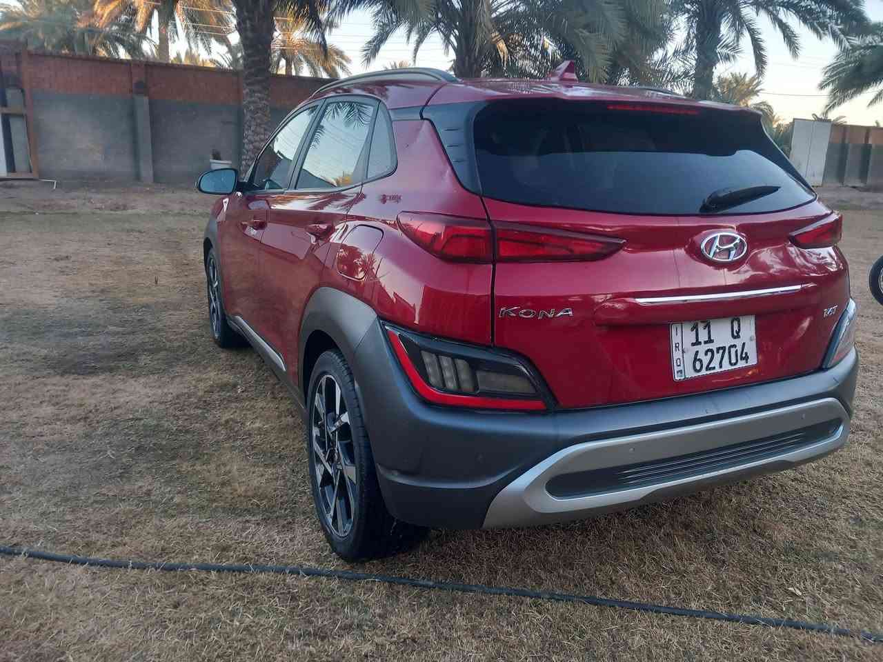 السلام عليكم للبيع كونا وارد امريكي فول 1/1
الموديل 2023 
الرقم بغداد دولي
ماشيه 55 ميل
حادث امريكا خلفي السونار مرفق مع الصور 
فتحة سقف 
رادرات 
اطفاء و تشغيل ذاتي 
سايد بريك كهرباء 
٣ وضعيات قياده والخ.... السياره فول مواصفات
السعر 155 وبيه مجال 
للاستفسار ***********
مكان السياره /بابل_المركز
