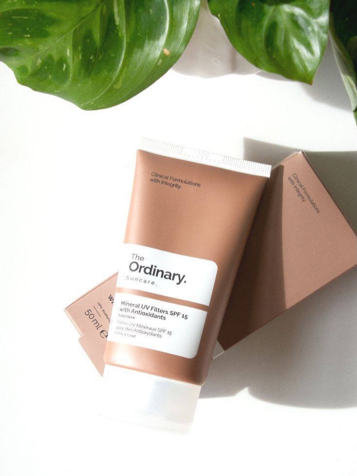 إذا تدورين على حماية يومية بدون ثقل وبدون دهون ✨
واقي ذا أوردينري هو الاختيار الصح لبشرة مرتاحة ومحميّة طول اليوم 💛

🌿 SPF 30 حماية عالية من أشعة الشمس
🌿 فلتر معدني لطيف على البشرة
🌿 بيه مضادات أكسدة تحمي من التصبغات
🌿 مناسب للبشرة الحساسة والدهنية
🌿 قوام خفيف وسريع الامتصاص

يحمي بشرتج من الاسمرار والبقع ويحافظ على نضارتها حتى بهالجو الحار ☀️

✨ ينحط قبل المكياج ويخلي البشرة ناعمة وثابتة
✨ يُعاد كل 2-3 ساعات حتى تبقى الحماية مستمرة

لا تطلعين بدون واقي شمس 👌
بشرتج تستاهل العناية الصح 

السعر ٢٥ الف 
توصيل جميع محافظات العراق ٣ آلاف فققققققط


**إذا كنت صاحب هذا الإعلان وتريد حذفه لأي سبب، رجاءا أرسل رسالة إلى الدعم الفني**