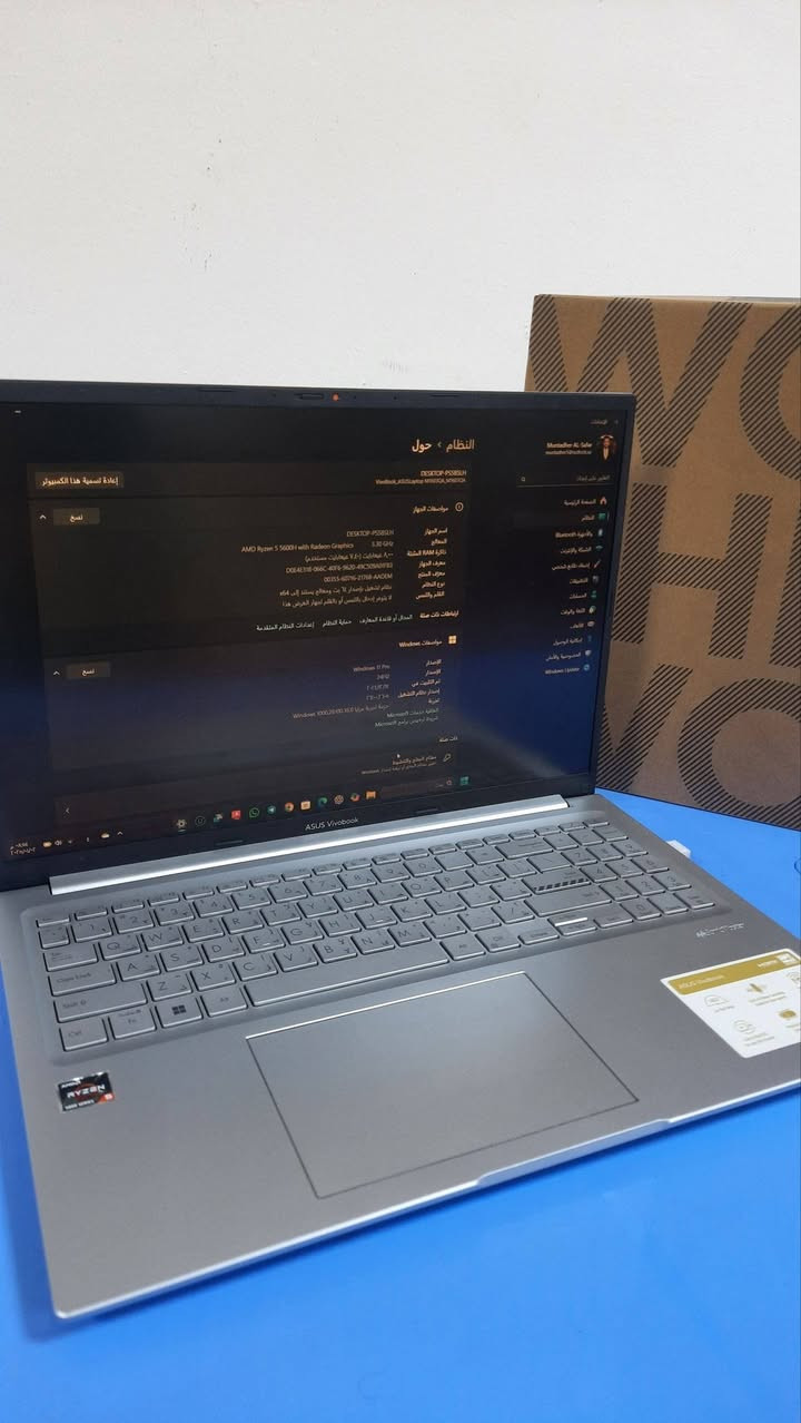 لابتوب آسوس للبيع
ASUS Vivobook M1603Q 
جهاز كمبيوتر محمول أنيق ودائم مصمم للأداء العالي،
مزود بمعالج AMD-Ryzen 5 5000 وذاكرة عشوائية 8 جيجابايت DDR4، مما يجعله مثاليًا للمهام المتعددة اليومية والاستخدامات الاحترافية شاشة ips 1920/1200 بكسل بحجم 16'' بوصة وزوايا عرض واسعة لتوفير تجربة بصرية غامرة، وهي مثالية لإنشاء المحتوى، المشاهدة، والعروض التقديمية.

توفر لوحة المفاتيح المريحة ASUS ErgoSense تجربة كتابة مريحة وسريعة الاستجابة، يمكن للحاسوب أيضًا الانبساط بزاوية 180 درجة، مما يسهل التعاون ومشاركة المحتوى.

المواصفات الكاملة:

- المعالج:
- AMD Ryzen 5 5600H with Radeon Graphics 3300 MHz
- الرسوميات:
- AMD Radeon(TM) Graphics مدمج

- الذاكرة العشوائية:
- 8GB DDR4 بسرعة 3200 ميجاهرتز (مع فتحة SO-DIMM قابلة للترقية)

- التخزين:
Hard 512GB  SSD
Ram 8GB
- الشاشة:
- شاشة ''16 بوصة ips (1920x1200)
- معتمدة من TÜV Rheinland لتقليل الضوء الأزرق وتقنية خالية من الوميض
- زوايا عرض واسعة 178°، نسبة الشاشة إلى الجسم 82%

- الصوت:
- مكبرات صوت ستيريو مع تقنية DIRAC وتقنية تعزيز الصوت ASUS Audio Booster
- تقنية إلغاء الضوضاء المدعومة بالذكاء الاصطناعي لمكالمات الفيديو

- الكاميرا:
- كاميرا HD بدقة 720p مع غالق الخصوصية المادي

- المنافذ:
- 1x USB 2.0
- 2x USB 3.2 Gen 1 Type-A
- 1x USB-C 3.2 Gen 1
- 1x HDMI® 1.4
- 1x منفذ سماعات رأس/ميكروفون

- الاتصال:
- Wi-Fi 6 (802.11ax)
- Bluetooth® 5.1

- البطارية:
- تحتوي على ثلاث خلايا بقدرة 50 واط/ساعة
- يدعم الشحن السريع مع محول بقدرة 90 واط
- تصل الى 4 ساعات تشغيل على البطارية

- لوحة المفاتيح :
- لوحة مفاتيح  ASUS ErgoSense تدعم اللغتين العربية والإنجليزية
- لوحة مفاتيح رقمية

الميزات:
- لوحة مفاتيح ASUS ErgoSense: توفر تجربة كتابة مريحة مع حجم مفاتيح كامل، وأغطية مفاتيح مقعرة بسمك 0.2 ملم، وسفر مفاتيح 1.4 ملم.
- تقنية إلغاء الضوضاء بالذكاء الاصطناعي: تقلل الضوضاء المحيطة لمكالمات فيديو واضحة.
- مفصل بزاوية 180°: يتيح لك مشاركة المحتوى والتعاون بسهولة.
متوفر ماسنجر مكاني النجف
السعر ٥٧٠ الف


**إذا كنت صاحب هذا الإعلان وتريد حذفه لأي سبب، رجاءا أرسل رسالة إلى الدعم الفني**
