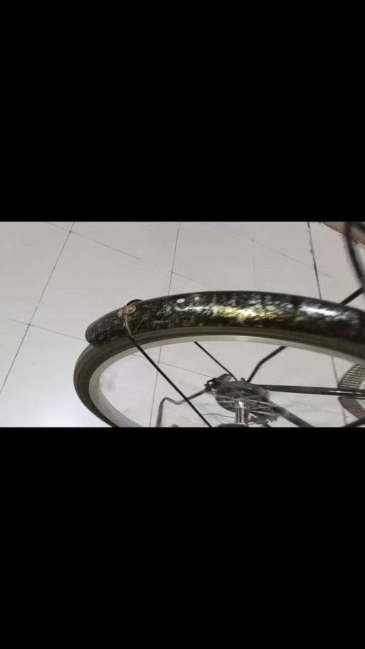 السلام عليكم باسكل حجم 26للبيع اليريده بي خير ويدلل


**إذا كنت صاحب هذا الإعلان وتريد حذفه لأي سبب، رجاءا أرسل رسالة إلى الدعم الفني**