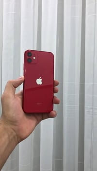 آيفون ١١ احمر • ٦٤ • شاشة جديدة