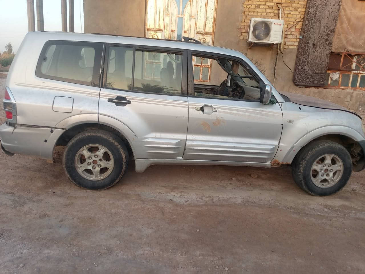 سلام عليكم باجيرو البيع بعدهي فحص موقت اصوليه اولياتهه موجوده بل مرور تسجل رقم قادسيه مالكهه بل بصره او حائز بل ديوانيه سياره شغاله نكره سلف كير محرك بطه ***********
