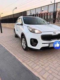 كيا سبورتج 2018 خليجي رقم بغداد  للبيع فقط  السونر مرفق مواصفات بانورم...