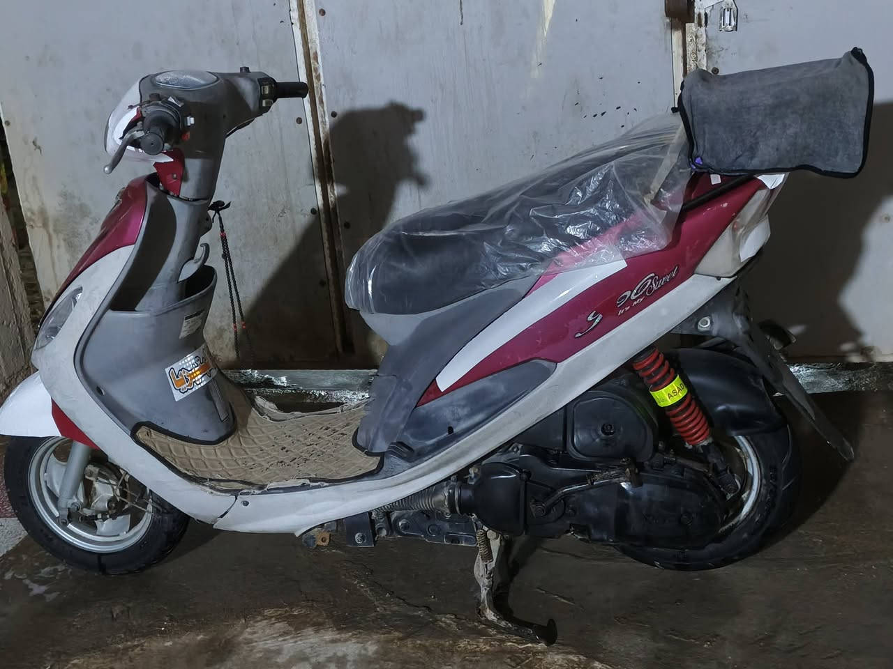 السلام عليكم ماكس منغولي (2007) لون  كرزي 🍒 كفالة عامة للبيع السعر خاص معروفة اسعار الكرزي وبهيج نضافة لوتي لاتوصل ولاتسأل لان تسمع المايعجبك السعر خاص ***********
