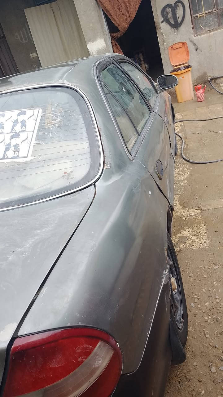 يا الله سلام عليكم للبيع سوناته موديل 2000 كير ومكينه خير من الله حداديه جديده سياره نضيفه مداور ثاني يوم مكان السيارة بابل حله تصل ***********
