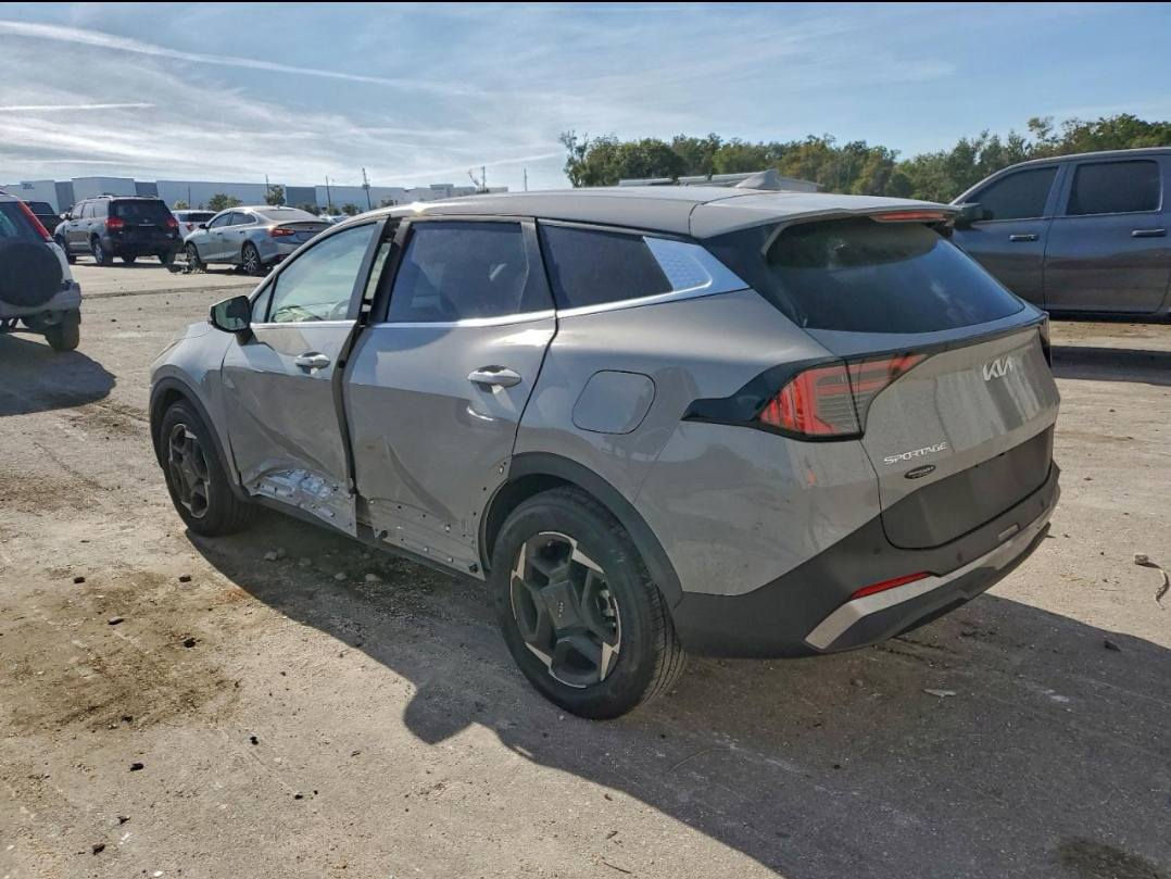 { اعــــــــــــــــــلان 🚗 مــــــــــــــــــــــزاد }

🟢 نوع السيارة : كيا سبورتج 

🟣 الفئة : ex

🟢 الموديل : 2026 

🟣 يوم المزاد : 29/12/2025   الاثنين 
 
🟢 عداد المسافة : 10762 ميل  

🔵 حجم المحرك : 2.5        4 سلندر

🟣 ناقل السرعة : اوتوماتك

🟡 الضرر : كما موضح بالصور 

✅ للمزايدة على السيارة الموجودة في المنشور يرجى الحظور الى المكتب الساعة الرابعة مساءاً لغرض توضيح تكاليف السيارة لحين وصولها الى العراق 

✅ مستعد مكتب سمارت لنقل السيارات من المنطقة الحرة الى بغداد وبأسعار نقل وتخليص مناسبة 

🟢 نقل السيارات الى الامارات وتصليحها ونقلها الى اقليم كردستان 

     
                               عنوان المكتب 🚕

          بغداد - الصليخ - خلف نادي الصليخ الرياضي
  
              ☎️ للأستفسار يرجى الاتصال على الرقم 
 
                         📞 ***********
