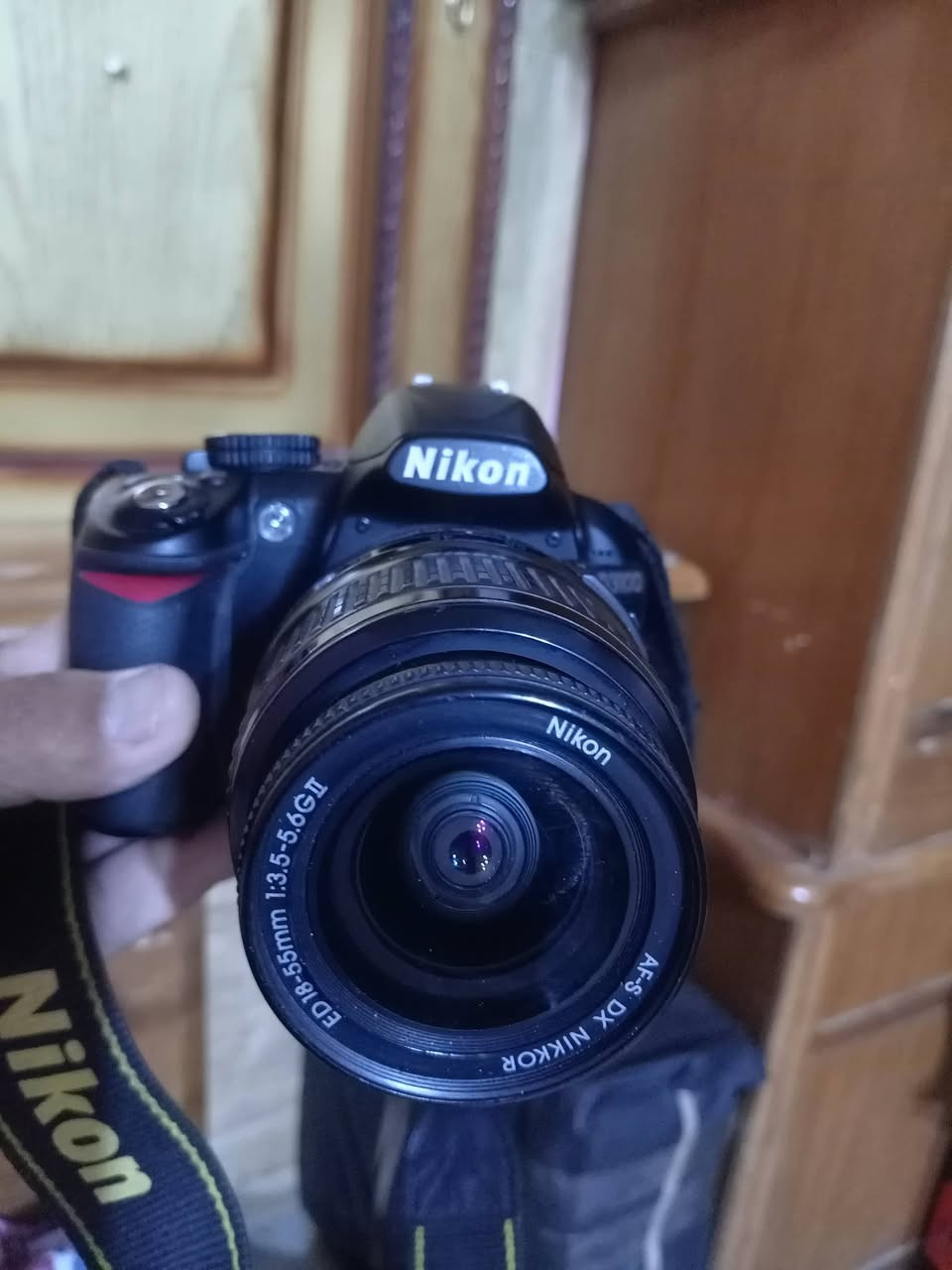 كاميرا للبيع نيكون D3100 الدقه 14,2ميجابكسل
نوع المستشعرCmos بحجم Dx معالج الصور Expeed2 نطاق خساسيه الضوء lSO :100 اطارات في الثانيه fps3 نقاط التركيز التلقائي 11نقطه تركيز... السعر ٣٠٠ الف مجال جدا قليل العنوان البصره مطيحه مناوي لجم رقم الموبايل ***********
