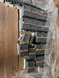 بسم الله الرحمن الرحيم         السلام عليكم  ________________ متوفر قو...