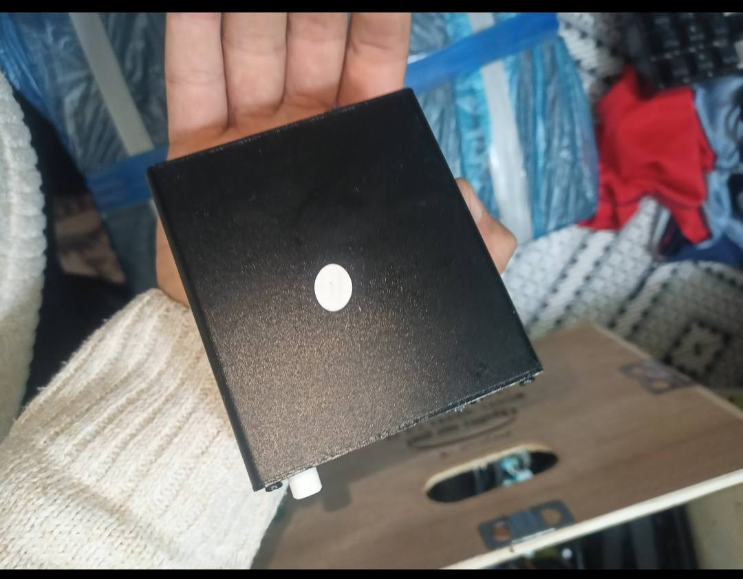 السلام عليكم
عندي هذا الجهاز انطيه باور يشتغل بيه لد ازرگ بس ما فاحصه على جهاز وما اعرف بشنو يستخدموه بس كلولي مال مايكات انطوني سعر بيه وابيع 
توصيل ما عندي 
اي استفسار راسلوني خاص


**إذا كنت صاحب هذا الإعلان وتريد حذفه لأي سبب، رجاءا أرسل رسالة إلى الدعم الفني**