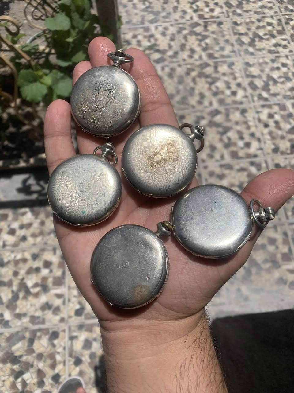 شلعة ساعات جيبية فضة 

شلع ب٢٠٠ الف عالتم


**إذا كنت صاحب هذا الإعلان وتريد حذفه لأي سبب، رجاءا أرسل رسالة إلى الدعم الفني**