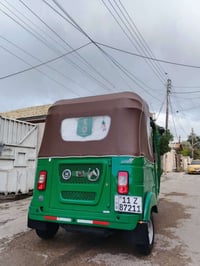 تكتك ٢٢رقم و سنويه انكليزي كامله كبل للشارع بيهه دوس معمره مكينه جديده...