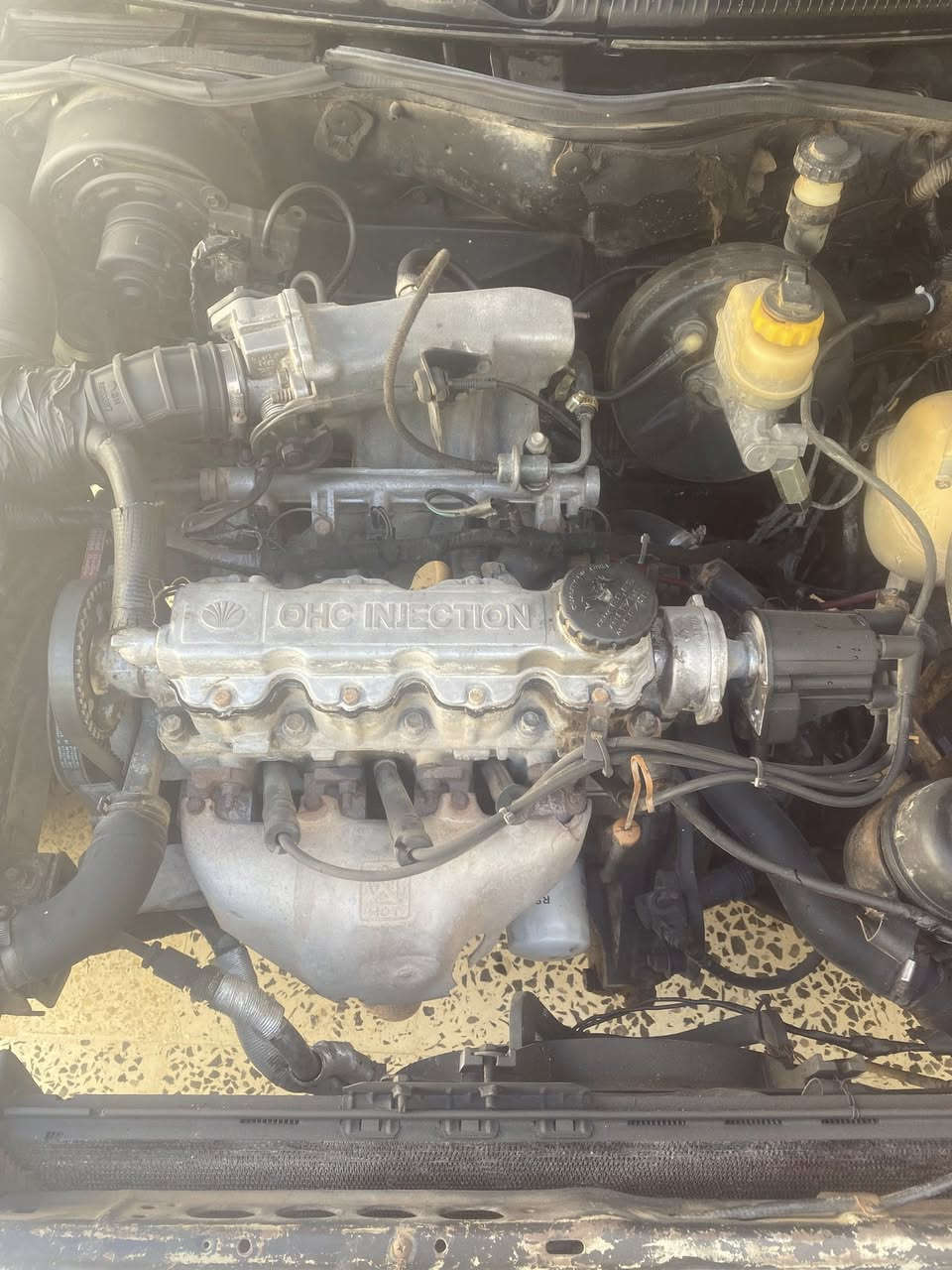 السلام عليكم  مكلف بالنشر للبيع او مراوس سياره دايو اسبرو موديل 1995 رقم ديالى حائز ثالث مكينه وكير جديد السياره كامله مابيها نقص السعر 12$ وبيها مجال مكان السياره صلاح الدين / الدجيل  للتواصل ***********
***********
