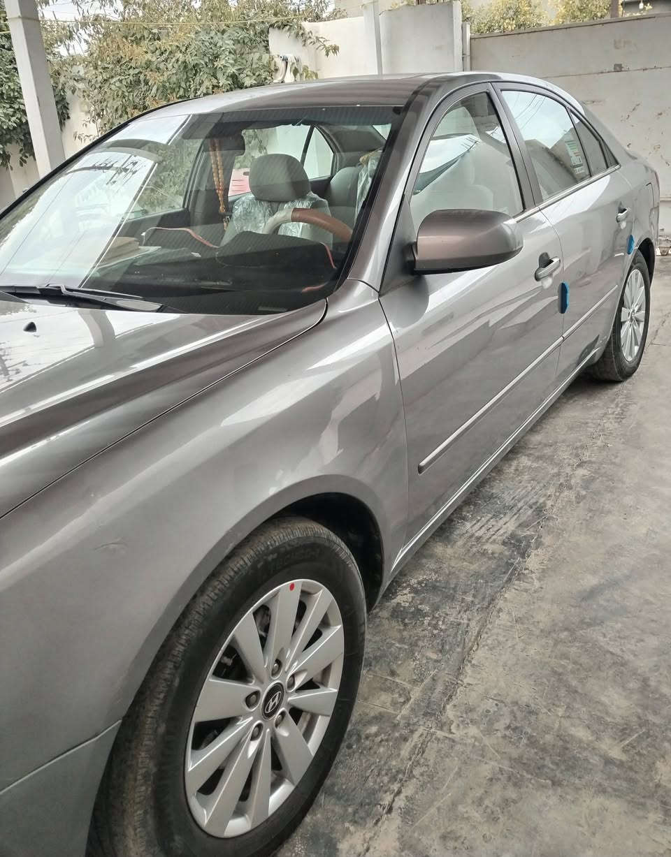 السلام عليكم

هونداي سوناتا ٢٠٠٨  
رقم بغداد انكليزي نظيفه جدآ  وارد محرك ٢٤٠٠  فتحه بالسقف كشنات كهرباء تحكم ستيرن  ويل كب.... بيهه صبغ جهه اليمن بدون داخل
 جاهزه.. السعر النهائي ٩٥$🔒 الاتصال على الرقم ***********.. العنوان بغداد الغزاليه
