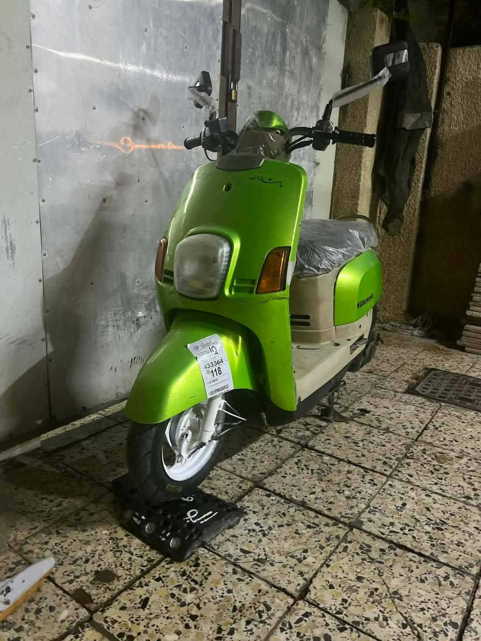 نقص باتري ودشبول السعر 400 وبيها مجال
لسلام عليكم دراجه بوليس للبيع مكان بغداد التاجي 
***********
