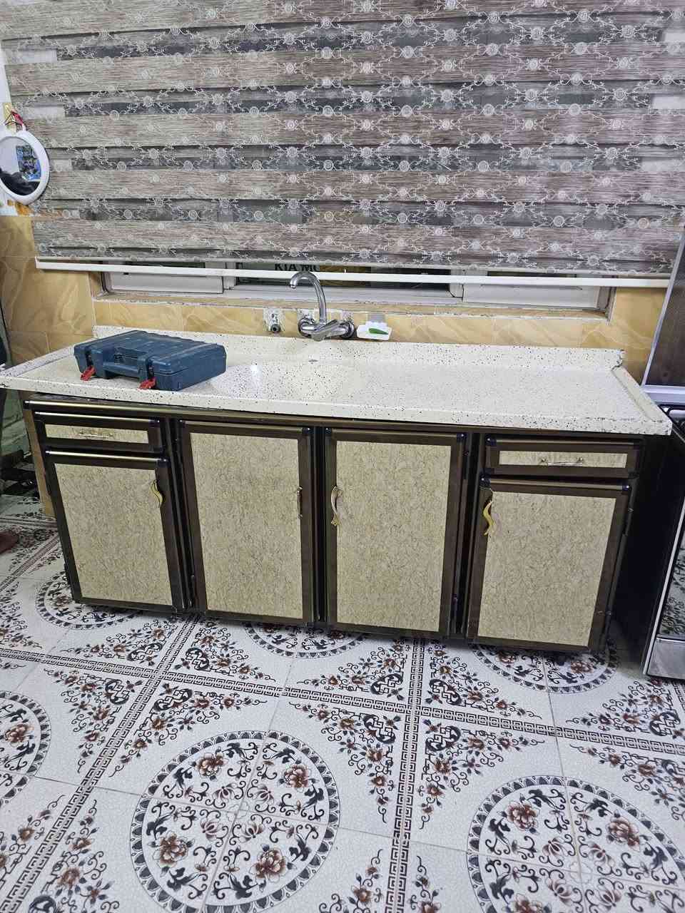 معرض اياد ويوسف كاونتر تفصال شغل احطاطي سعره 450 ويا الشد وين نقل؟》***********》***********》 كركوك, العراق
