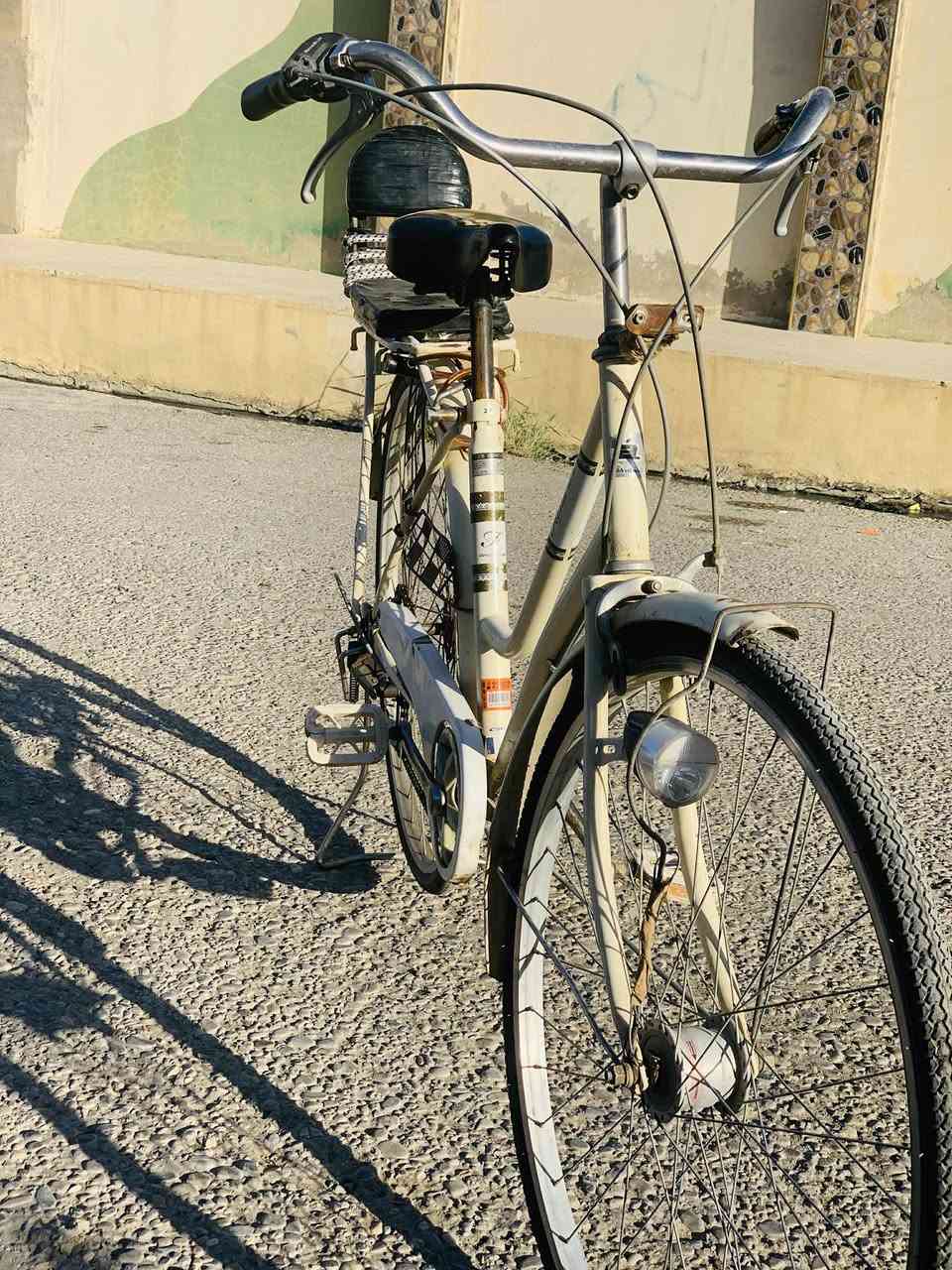 السلام عليكم
بايسكل للبيع 

النضافه70

كير شغال 

السعر80 وبي مجال


**إذا كنت صاحب هذا الإعلان وتريد حذفه لأي سبب، رجاءا أرسل رسالة إلى الدعم الفني**