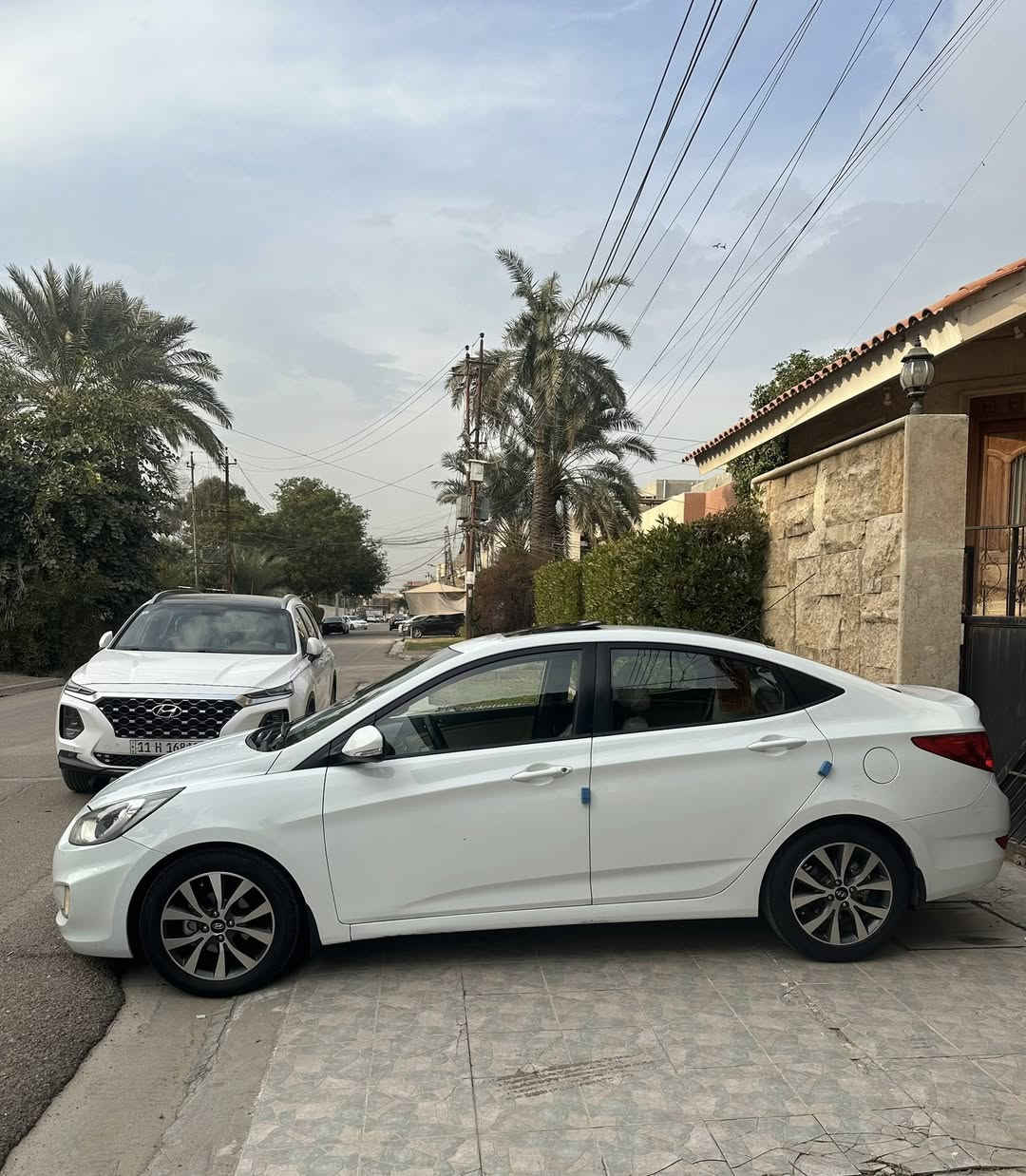 Accent 2014 Blueخليجي
1600دوش 
ماشيه 89كيلو 
بدون ضربه بيها صبغ دعاميه اماميه ونص الدعاميه الخلفيه بيها نكراش بسيط ب صبغ مال مصفى الدوره السعر (108)
📍مكانها (بغداد العامريه) تواصل خاص او واتس 
***********
