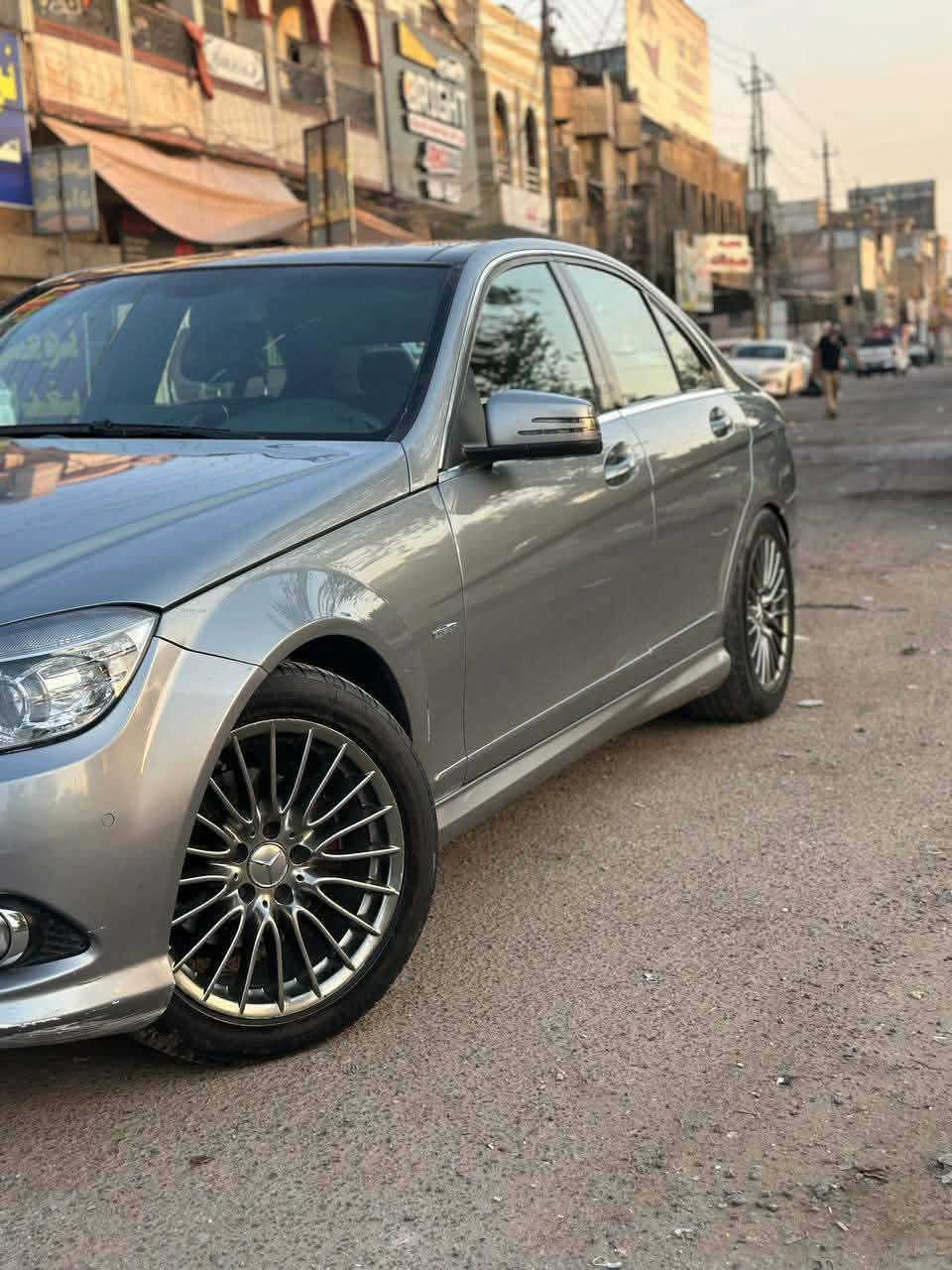 بسم الله ماشاء للجناية واليعرفون قيمة السيارات c200 2011
فول الفول وارد خليجي بانوراما  
رقم مميز السيارة قطعة وحدة فقط صبغ الجاملغ الامامي بدون دواخل 
ترهم مراوس أيضا حسب القناعة 

بغداد زعفرانية 
*********** اتصال+واتساب
