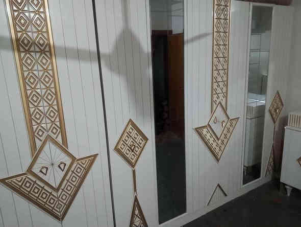 سلام عليكم
من رخصة الادمن
غرفه نوم للبيع الغرفه جديدة ونضيفه السعر ٧٠٠ وبيهة مجال بسيط عنوان كربلاء حي البعث
***********
