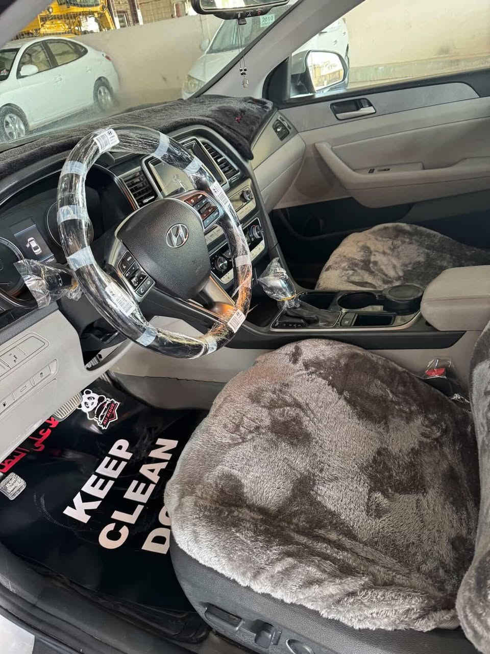 سوناتا ٢٠١٨
الصبغ قطعه وحده فقط بونيد صبغ بدون دواخل 

مواصفات السياره 

بصمه 
كشنات تدفئه 
كشن كهربائي 
رادارات جانبيه 

المحرك مامفتوح شرط والكير وضع الشركه 
رقم اربيل 
ماشيه فقط ٨١ الف 

للتواصل ***********
السعر علخاص
