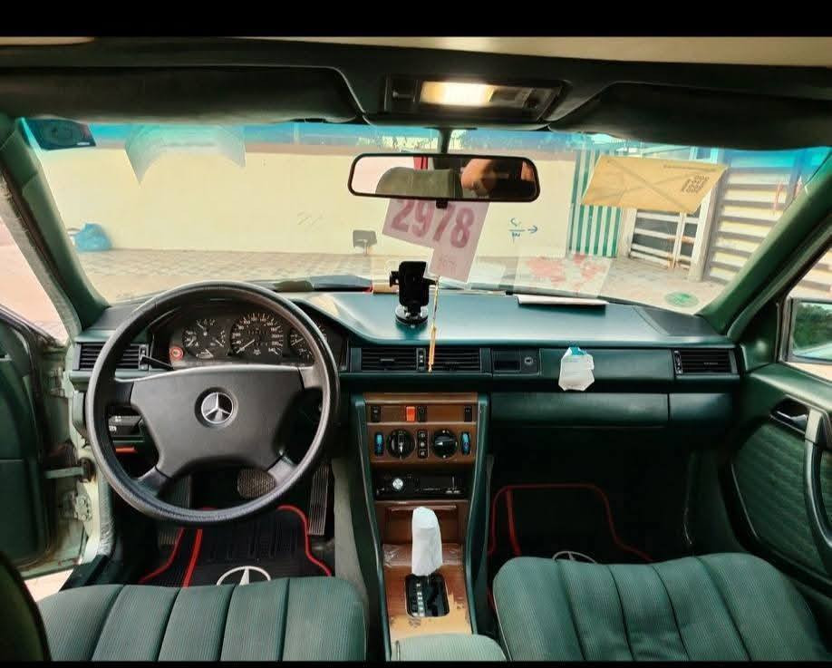 اللهم صلي علي محمد وآل محمد ماشالله تبارك الرحمن
 

بلادي في زمن كله تحوير 

مرسيدس دب 💚300 E

السياره ماشيه 250الف حقيقي 

جديد السيارة كله وضع شركت فقط صبغ جماليه

مواصفات : 

1- لون فستقي مميز 🔥💚

2-حجم 300E بلادي

3-موديل1987

4-رقم كركوك انكليزي مميز 4949

5-صاجات ملكي بلادي

6-غرفة بلاد

8-أريل كهرباء.

9-سلايت طكتين.

10-كروزسرعه

11-دشبول فستقي 

12-ويل ابو الشفه شرط الأصلي 

13-  جام كهرباء.

14- كل عددة شركه وياها (كتلوكات 15-كشنات فستقي دشبوول هم فستقي حته الجام بي نسبت تضليل من💚 الشركه لو فستقي السياره مميزه )

16-محرك وكيروأكسل مكفولات 

(فول مواصفات)

17تبريد +تدفئه

18اكو هديه ويا السياره موجوده الشراي 💚

للأستفسار أكثر أتصل :  

الرقم***********

فقط للبيع 💚 السعر 90

ملاحضه سياره باسمي
