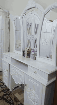 غرفه للبيع جديده استعمال شهرين  السعر مليون ونص  للاستفسار 07831129622