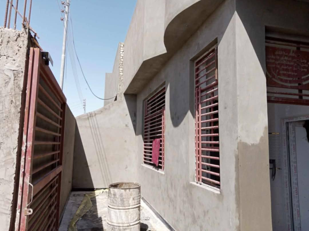 السلام عليكم لباخ سمنت جص وبورك متفرغ حاليا شغل نضيف مكاني نجف هاذه رقمي ***********
