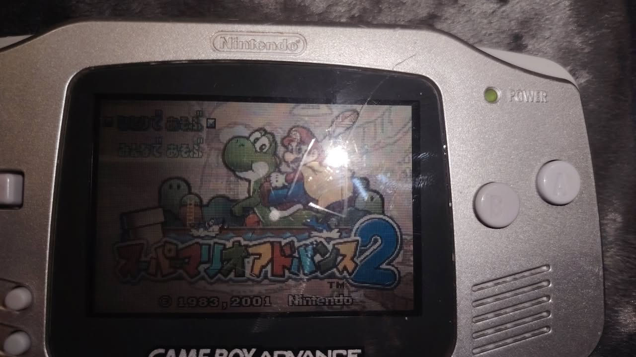 جهاز Nintendo Game Boy Advance لون سلفر بحالة جيدة ✨
الجهاز بيه نقص قبق البطاريات مثل ما مبين بالصور، والكلاس (واجهة الشاشة) بيه تشخيطات 
🎮 يشغل:
• ألعاب Game Boy الأورجنال
• ألعاب Game Boy Color
• ألعاب Game Boy Advance
ويجي وياه:
• FlashbaCart Plus+
• ميموري  4GB
✨ مناسب لعشاق الألعاب الكلاسيكية والريترو
📦 يوجد توصيل
💰 السعر: 65.000دينار عراقي


**إذا كنت صاحب هذا الإعلان وتريد حذفه لأي سبب، رجاءا أرسل رسالة إلى الدعم الفني**