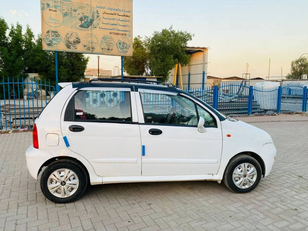 موديل 2013
هيكل سليم تماماً، بدون تبديل، بدون خياس، وبدون أي ضربة.
• المكانيك والأداء: محرك نشط (لا تنقيص ولا تبخير) مع كير اوتو مكفول. تشغيل السيارة من أول "سويج"
• تحديث شامل: صدر جديد بالكامل يتضمن (راديتر جديد، جوينات، قفايص) مع استخدام ماء راديتر خاص.
• تبريد وتدفئة شغالين فقط محتاج غاز.
• نظام ذكي: سنتر لوك مع خاصية صعود الجام تلقائياً عند قفل السيارة.
• الداخلية: غرفة السيارة بحالة الوكالة، نظافة 100%.
• الأوراق: رقم كربلاء هزة جديدة، ومعاملة التحويل على الرقم الدولي ماشية (جاهزة للتحويل باسم المشتري).
"السيارة نظيفة جداً ومصروف عليها."
السعر 35 وبي مجال
للتواصل.. ***********
