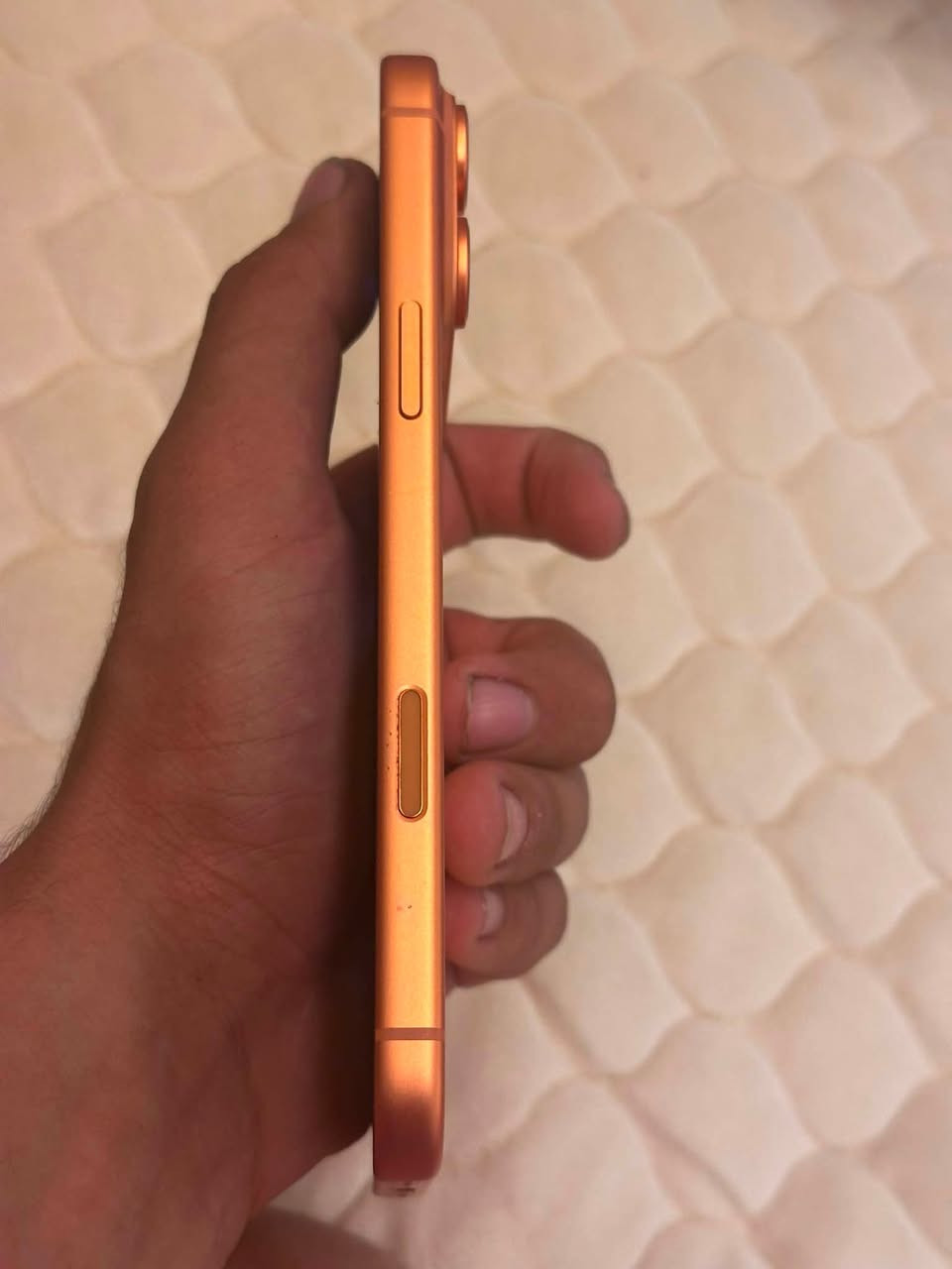 للبيع مستعجل  ايفون ١٧ برو ماكس بطاريه ١٠٠ مشحون فقط ١٠٦ ذاكره ٢٥٦ ملحقاته كامله  وباكيته موجود ب ١٧٠٠ وبيه مجال 

*********** رقم هاتف وتساب 

مكاني بغداد الكرخ
