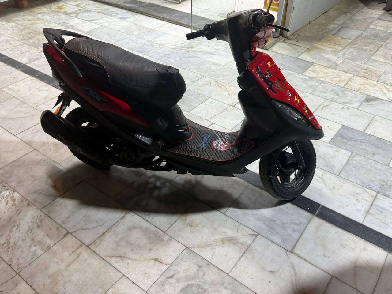 سلام عليكم  دراجه البيع ماكس عدله دراحه نضيفه مشيهه تخبل سرعه   نضيفه وحلوه صالنصه رياضي fm  كهربايات كلهه شغاله نكره تخبل  مكاني بغداد الحسينيه الراشديه رقمي ***********  سعره 450 الف
