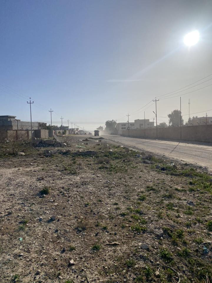 للبيع هيكل مساحة 650 متر طابو صرف حي الاسمي مباشر على شارع 30 الدار 6 غرف نوم استقبال صالة داخلية مطبخ حار بارد صحيات دخلية ارضي طابق ثاني صحيات خارجية للاستفسار مراسلة الصفحة او الاتصال على الارقام التالية 
***********
***********
