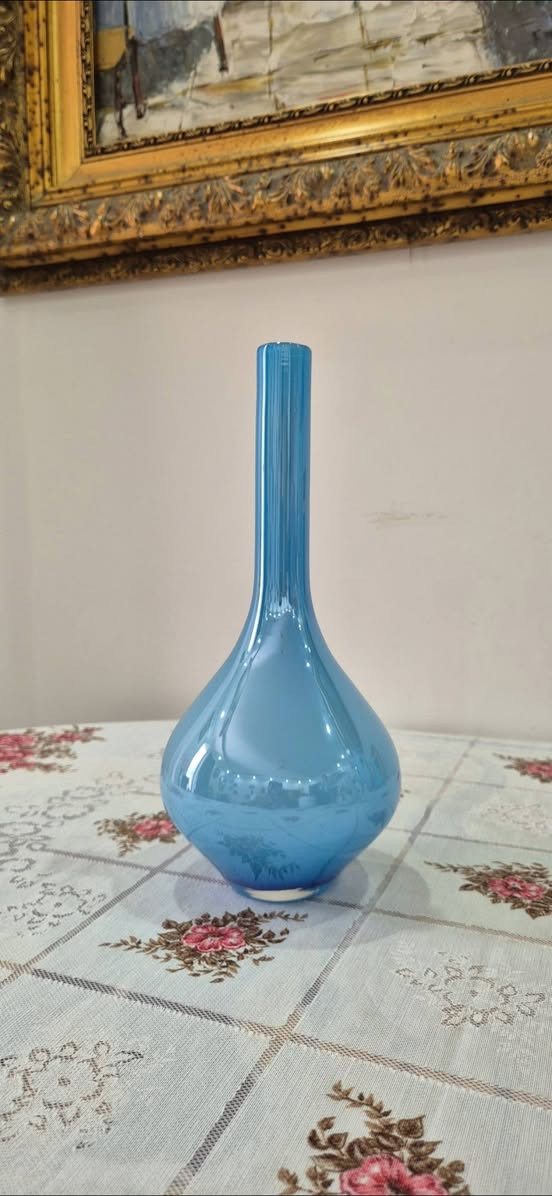 Belle sélection d'objets anciens et vintage,Trésors de cuisine et d’art de la table


**إذا كنت صاحب هذا الإعلان وتريد حذفه لأي سبب، رجاءا أرسل رسالة إلى الدعم الفني**